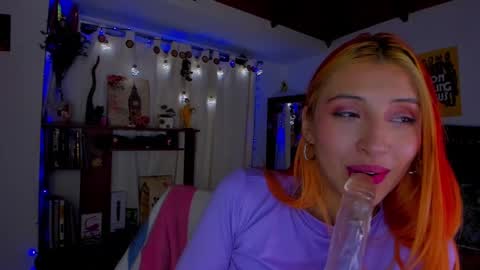 cuteweed420 online show from 1, 1, 2025