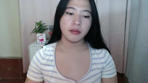 cutie_asianwoman online show from 18, 12, 2024