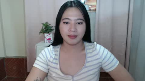 cutie_asianwoman online show from 21, 12, 2024