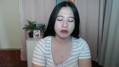 cutie_asianwoman online show from 13, 1, 2025