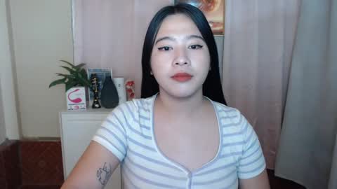 cutie_asianwoman online show from 27, 1, 2025