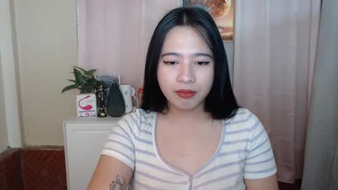 cutie_asianwoman online show from 31, 1, 2025