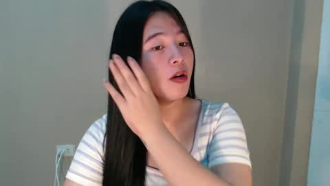 cutie_asianwoman online show from 23, 2, 2025