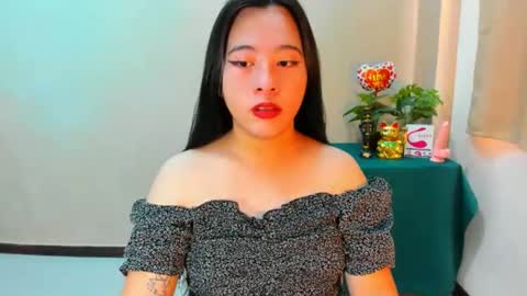 cutie_asianwoman online show from 29, 9, 2025