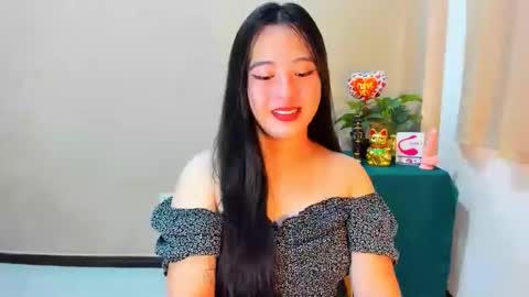 cutie_asianwoman online show from 30, 9, 2025