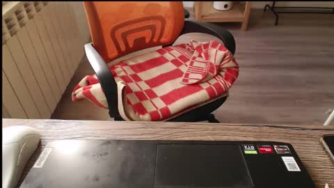 cutie_peach online show from 21, 10, 2025