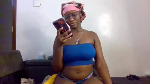 Snapshot of cutie_pumpkin_ chatting on 18, 3, 2026 CUTIE online show from 18, 3, 2026