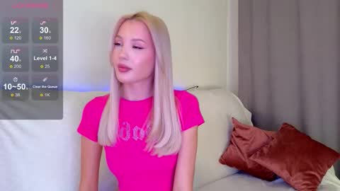 cutiefull_lion online show from 6, 3, 2026