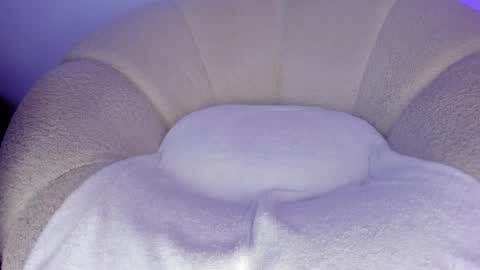 Snapshot of cutte_hanna18 chatting on 10, 10, 2025 Hannah online show from 10, 10, 2025