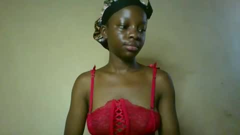 cutty_teshy online show from 4, 2, 2025