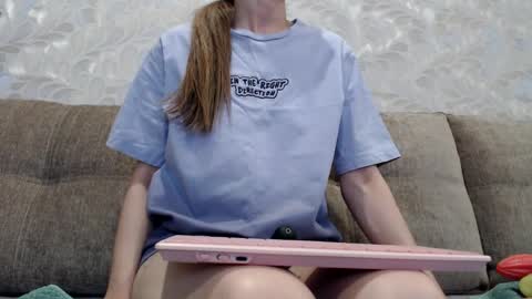 Lucy online show from 4, 4, 2026