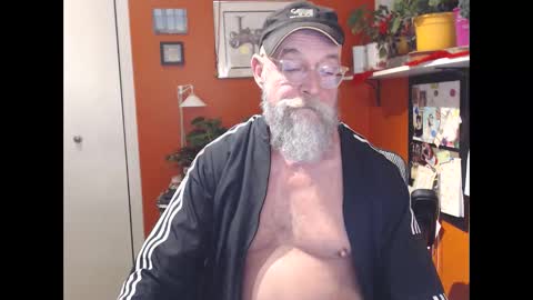 Snapshot of cxcdn chatting on 6, 3, 2025 cxcdn online show from 6, 3, 2025