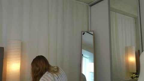 EMILY online show from 25, 1, 2025