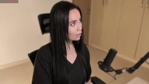 cyborgmuse online show from 28, 10, 2025