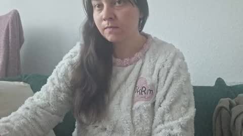 Cyndee Winter online show from 15, 10, 2025