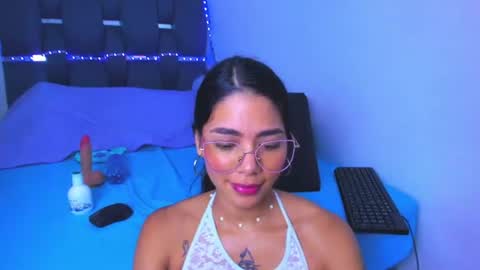 Snapshot of cyndycranforsquirt chatting on 21, 6, 2026 cyndycranforsquirt online show from 21, 6, 2026