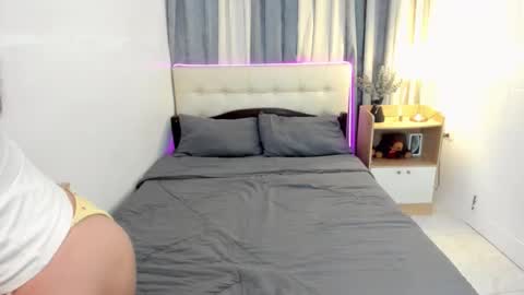 Snapshot of cynthiagwapa09 chatting on 11, 11, 2025 cynthiagwapa09 online show from 11, 11, 2025