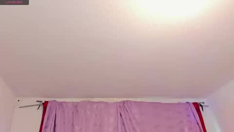 Snapshot of cynthiawatson_ chatting on 8, 9, 2025 Cynthia online show from 8, 9, 2025