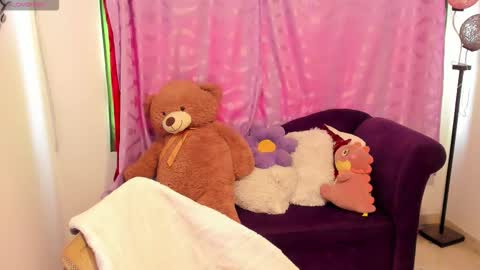 Snapshot of cynthiawatson_ chatting on 18, 10, 2025 Cynthia online show from 18, 10, 2025