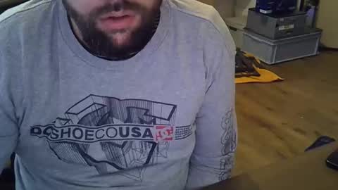 Snapshot of cyrsug chatting on 14, 12, 2025 cyrsug online show from 14, 12, 2025