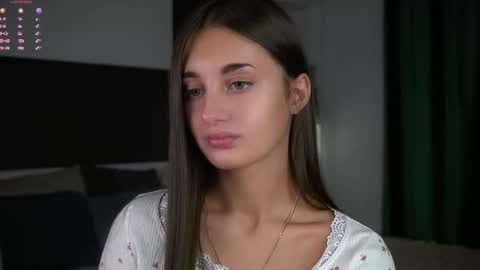 Snapshot of czamabech chatting on 1, 3, 2025 Isabella online show from 1, 3, 2025