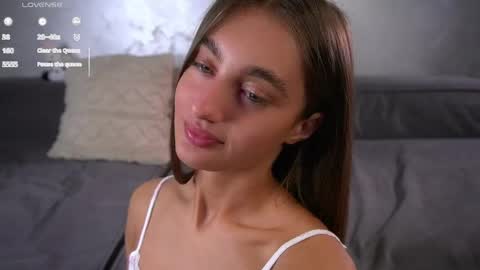 Isabella online show from 31, 5, 2026