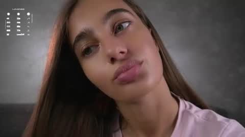 Isabella online show from 18, 7, 2026