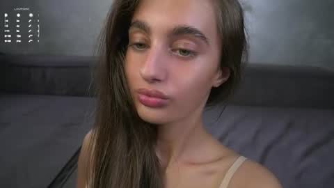 Isabella online show from 30, 7, 2026