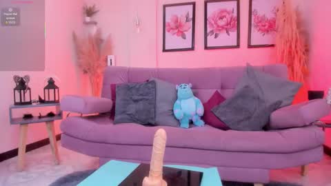 Snapshot of daaniela_moon chatting on 7, 11, 2025 Daniela online show from 7, 11, 2025