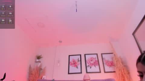 Snapshot of daaniela_moon chatting on 19, 12, 2025 Daniela online show from 19, 12, 2025