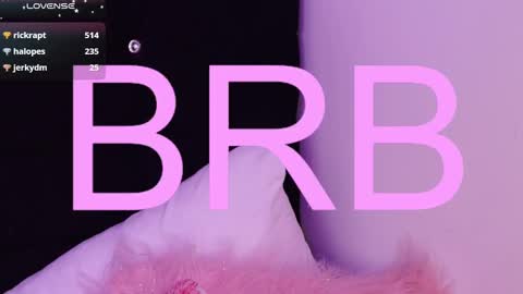 Snapshot of daarlene chatting on 4, 2, 2025 Darlene online show from 4, 2, 2025