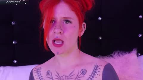 Snapshot of daarlene chatting on 7, 2, 2025 Darlene online show from 7, 2, 2025