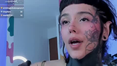 Snapshot of daarlene chatting on 9, 3, 2025 Darlene online show from 9, 3, 2025