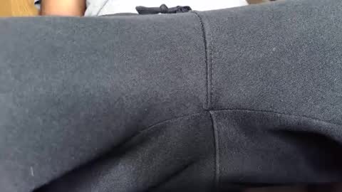 Snapshot of dadddybbc420 chatting on 17, 11, 2025 dadddybbc420 online show from 17, 11, 2025