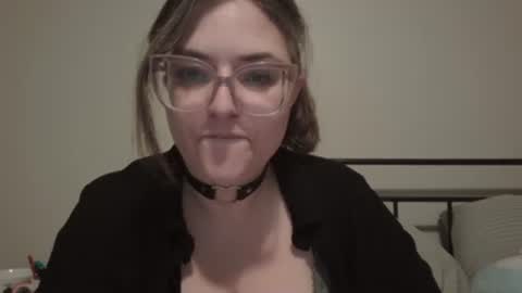 Snapshot of daddies_princesss chatting on 25, 9, 2025 daddies_princesss online show from 25, 9, 2025