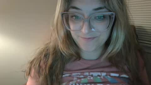 Snapshot of daddies_princesss chatting on 27, 7, 2026 daddies_princesss online show from 27, 7, 2026