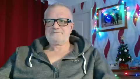 Brian ... online show from 16, 12, 2025