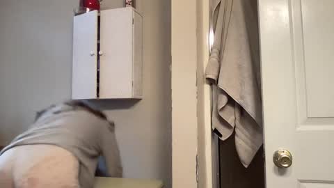 Snapshot of daddy_daycare_ chatting on 16, 11, 2025 Belle Email daddydaycarecb online show from 16, 11, 2025