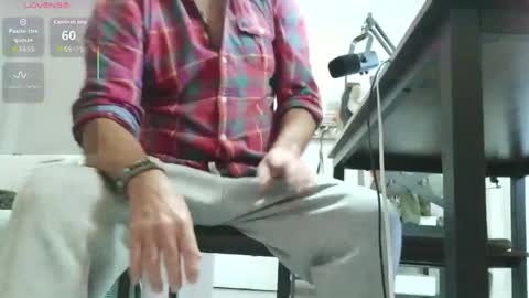 DaddyBear online show from 15, 4, 2026