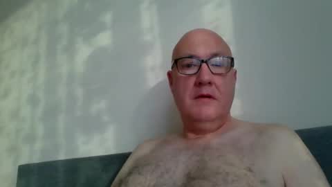 daddyhere4uall6 online show from 12, 11, 2025