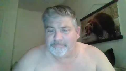 Snapshot of daddymatt1969 chatting on 17, 1, 2026 daddymatt1969 online show from 17, 1, 2026