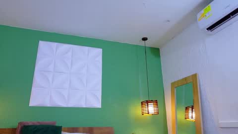 Valen online show from 28, 1, 2025