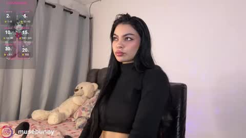 Sophie online show from 8, 5, 2026