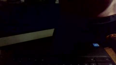 Snapshot of daddywhite88 chatting on 14, 12, 2025 daddywhite88 online show from 14, 12, 2025