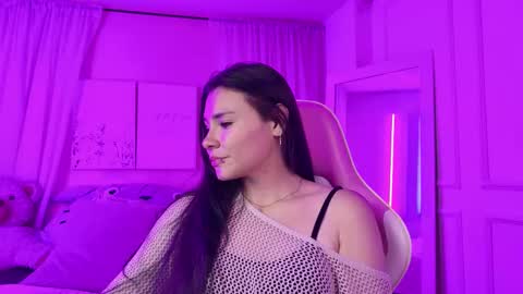 Naomy online show from 17, 3, 2026