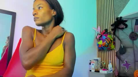 daffnelewis online show from 17, 10, 2025