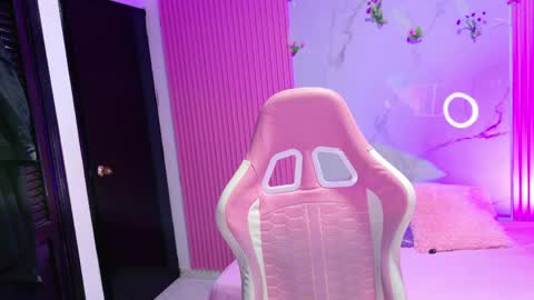 Dafne  online show from 6, 5, 2026