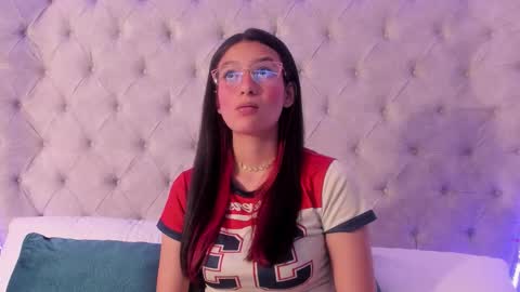 Snapshot of dafne_bss chatting on 20, 3, 2026 dafne_bss online show from 20, 3, 2026