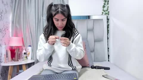dafne_quenn online show from 26, 9, 2025