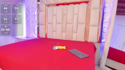 Dafnee online show from 13, 10, 2025